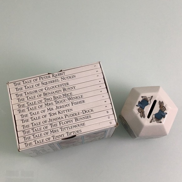 The Peter Rabbit Library by Beatrix Potter books and ceramic coin bank EUC - Picture 9 of 10